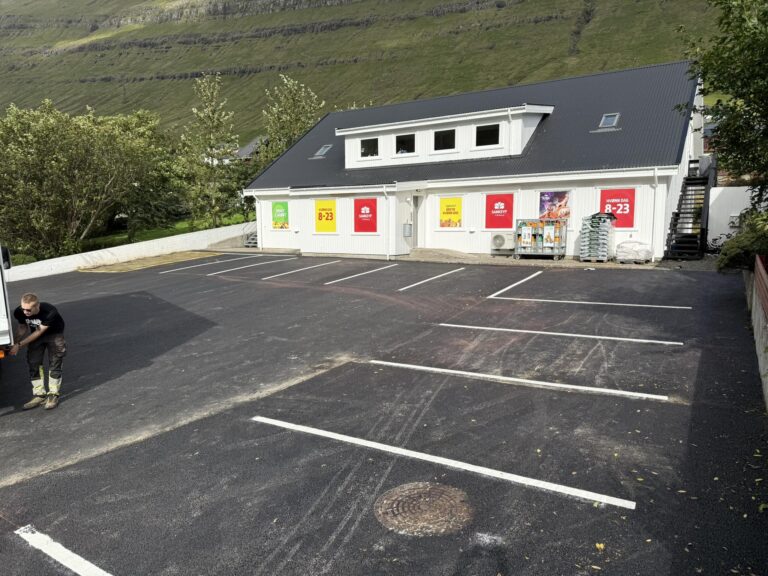 Parkeringsbásar í Gøtu